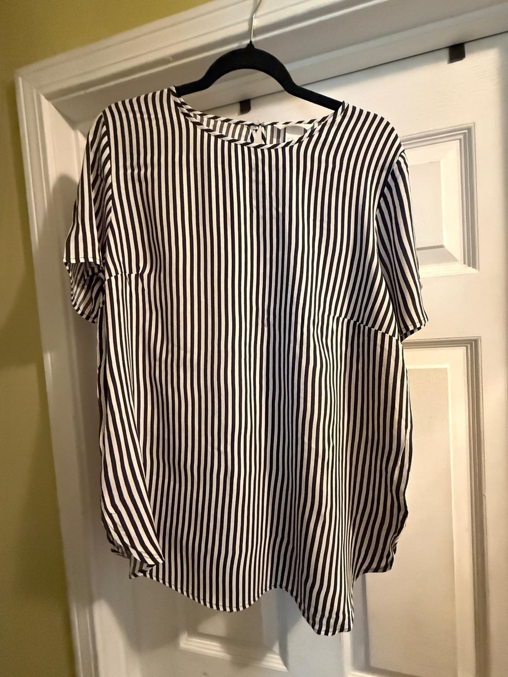 H&M Black and White Vertical Stripe Short Sleeve Blouse